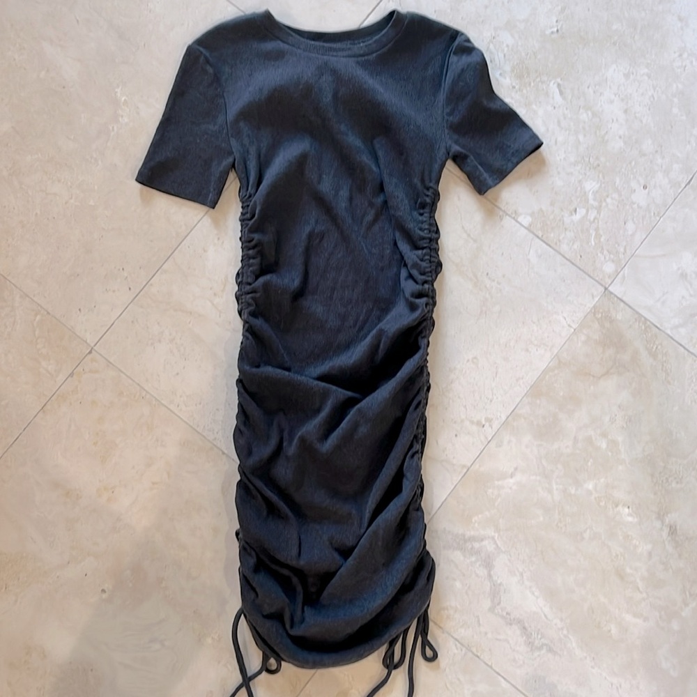 Zara side ruched midi ribbed dress.  Size medium.